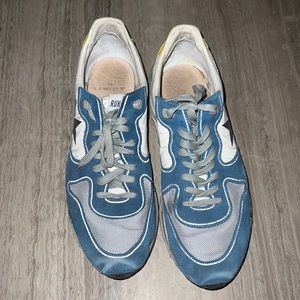 GGDB Size 13 Blue Sneakers - No Insoles